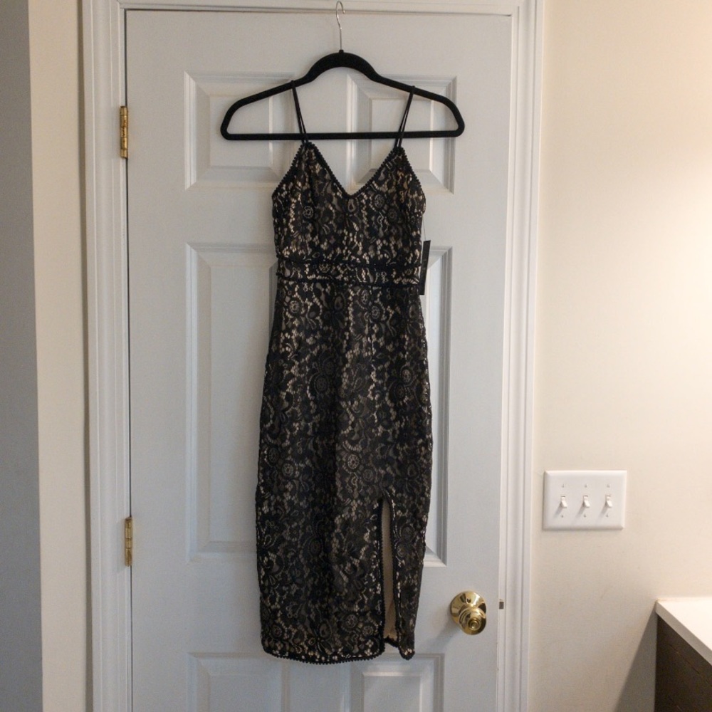 Lulus Black and Tan lace dress